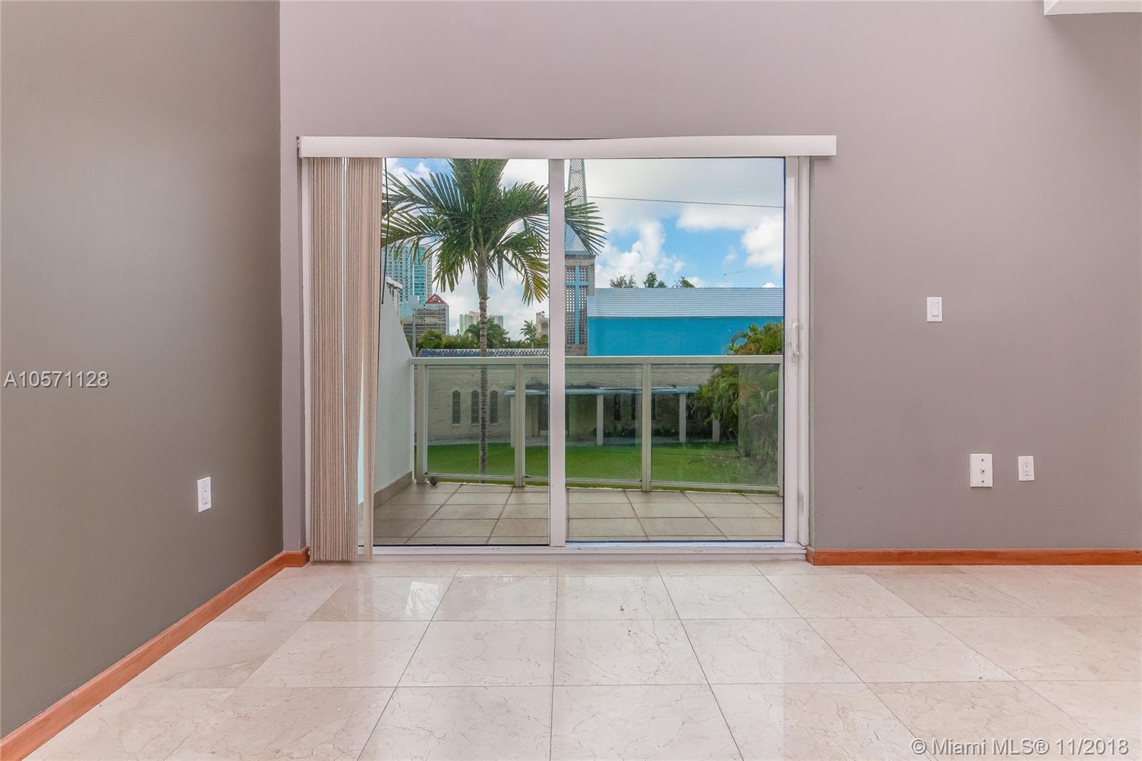 LOFTS ON BRICKELL II COND - Residential