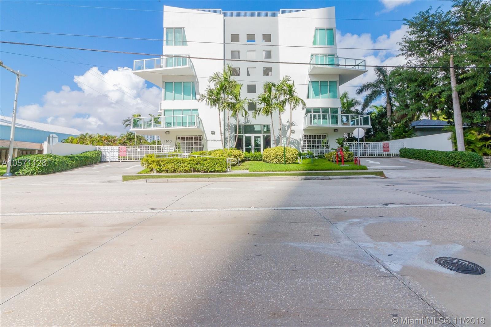 LOFTS ON BRICKELL II COND - Residential