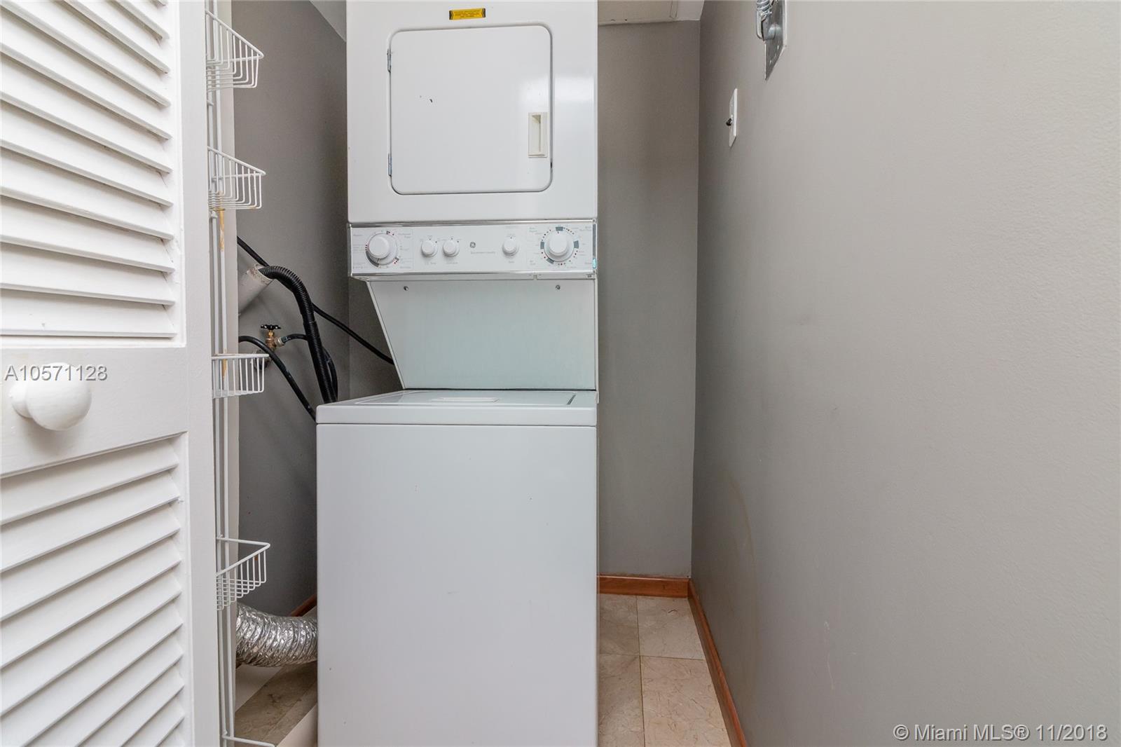 LOFTS ON BRICKELL II COND - Residential