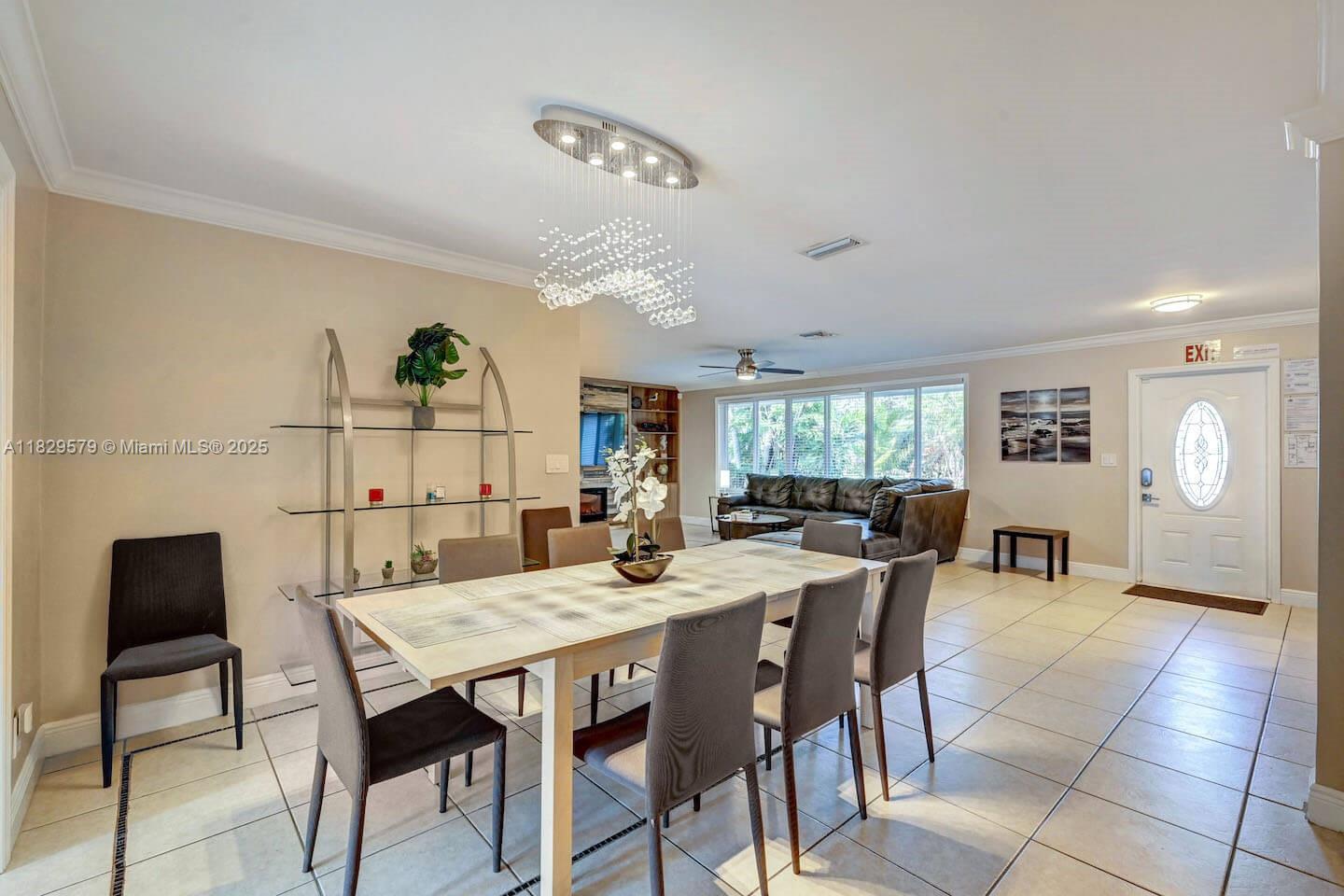 HOLLYWOOD LAKES SECTION - Residential Lease