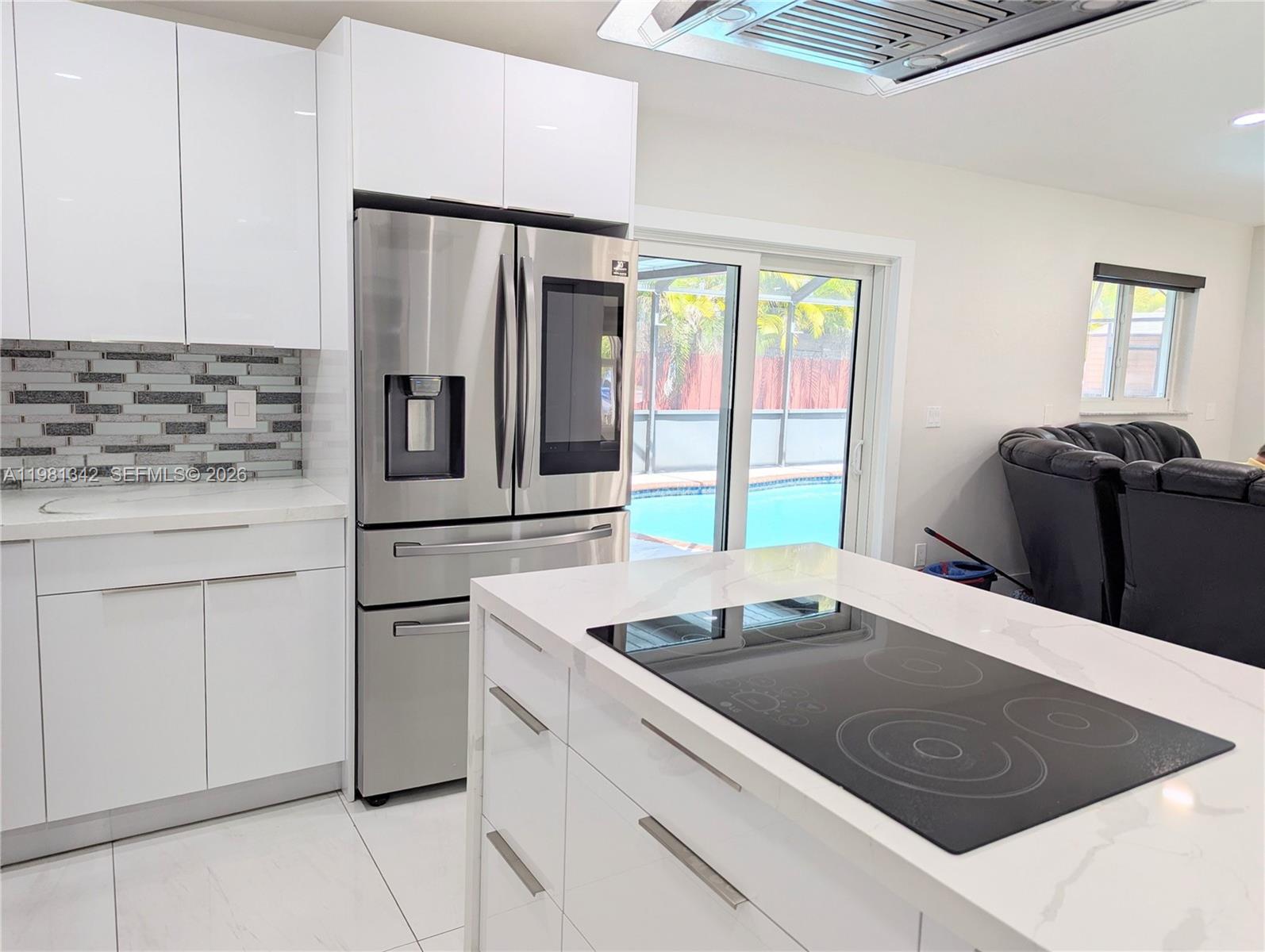 MEDITERRANIA - Residential