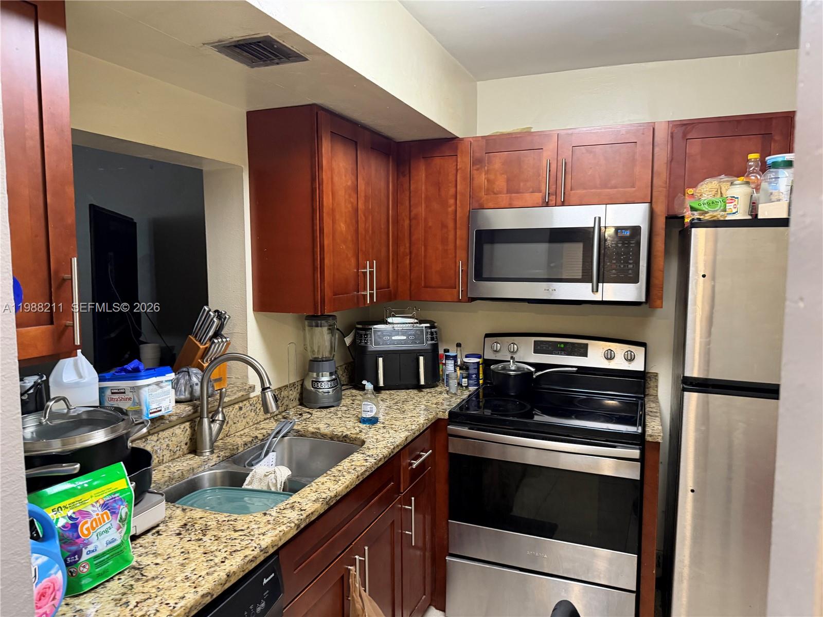 SUNSET HILLS I CONDOMINIU - Residential Lease