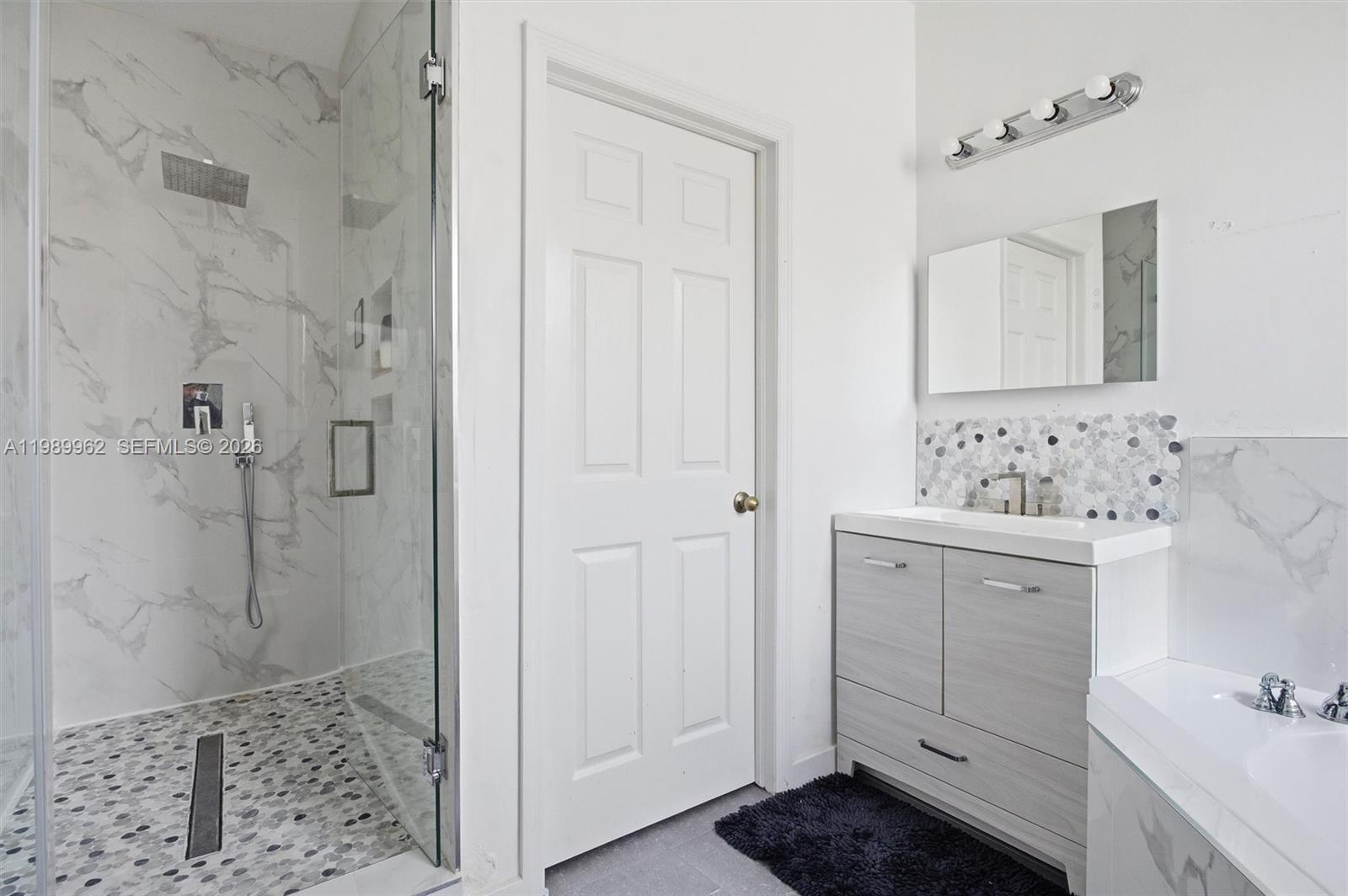 BEACON AT DORAL - Residential