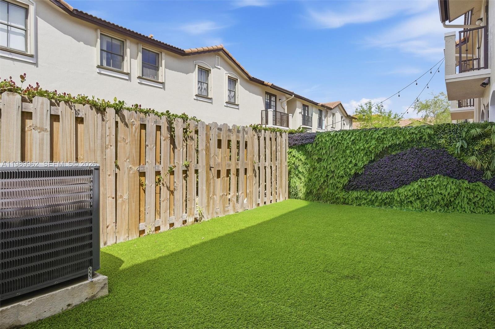 BEACON AT DORAL - Residential