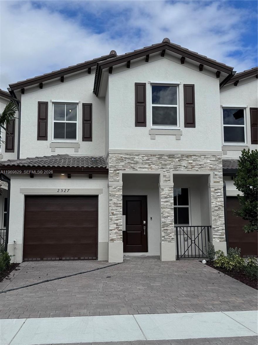 Discover this move in ready 4-bedroom, 3-bathroom home located in the highly desirable Altamira community in Homestead. Designed for modern living, this residence features modern appliances, abundant natural light throughout, a spacious garage, and a private patio perfect for relaxing or entertaining.
Enjoy access to exceptional community amenities, including a resort-style pool, golf course, and beautifully maintained surroundings that enhance everyday living.
A perfect blend of comfort, style, and lifestyle this is a must-see opportunity. Schedule your private showing today and experience everything this remarkable home and community have to offer.