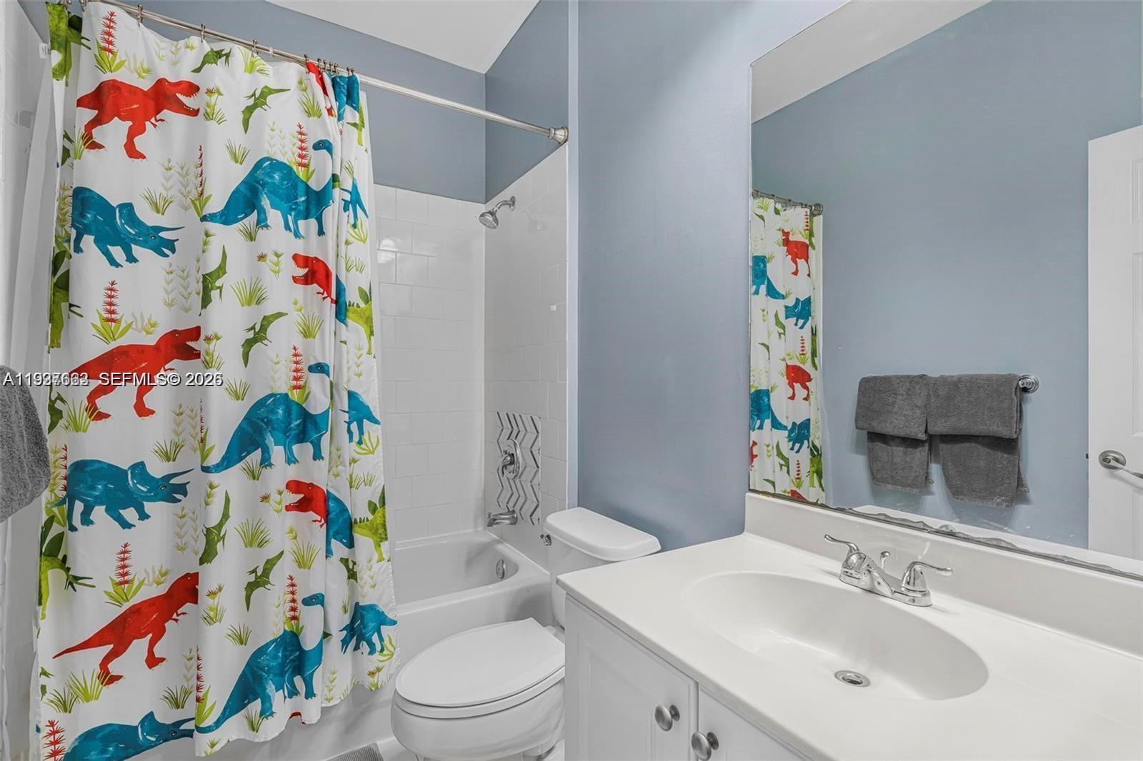 MARTINIQUE NO 3 CONDO - Residential