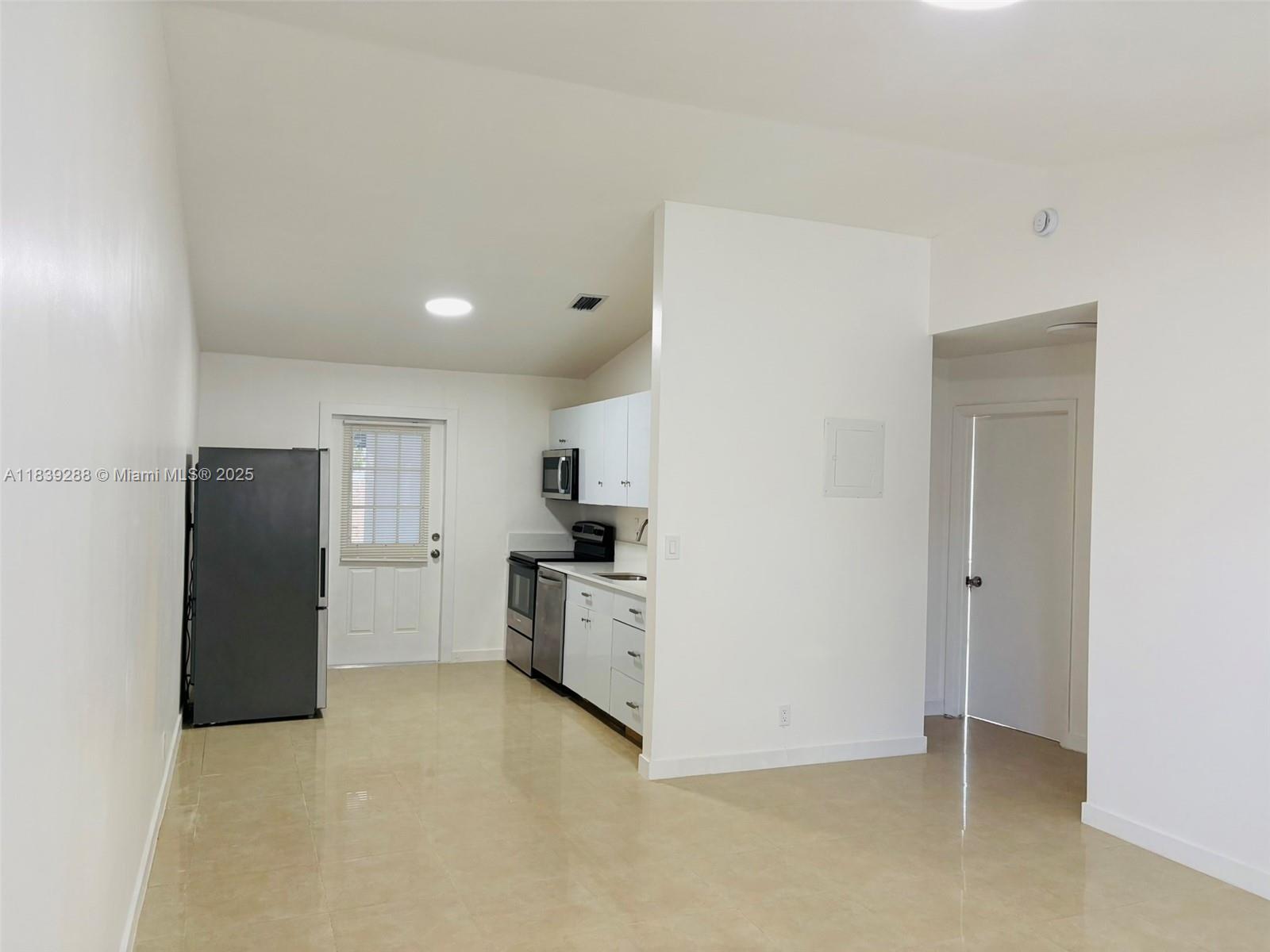 4710 NW 3rd Ter