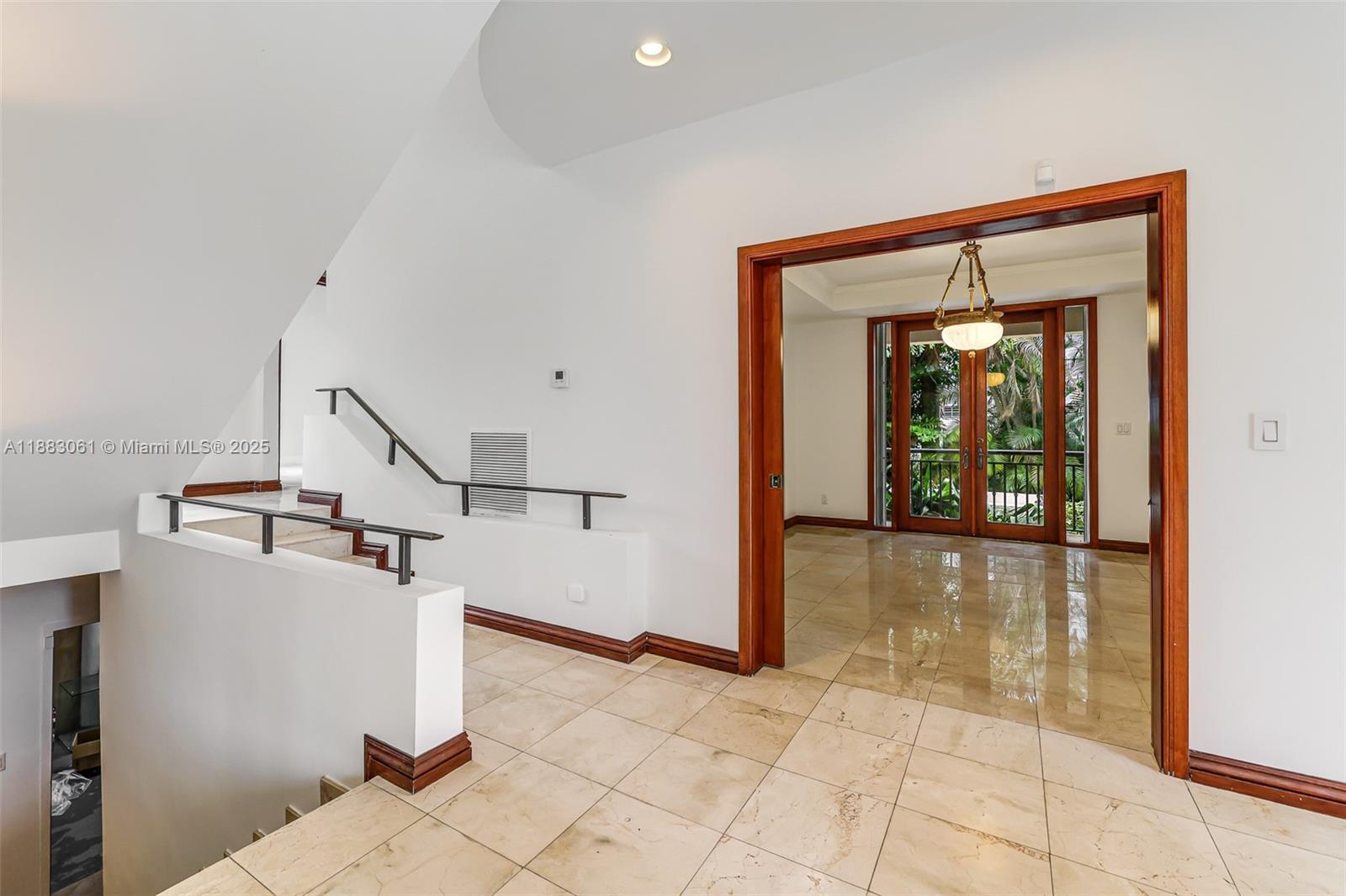 COCOPLUM SEC 2 PLAT F - Residential Lease