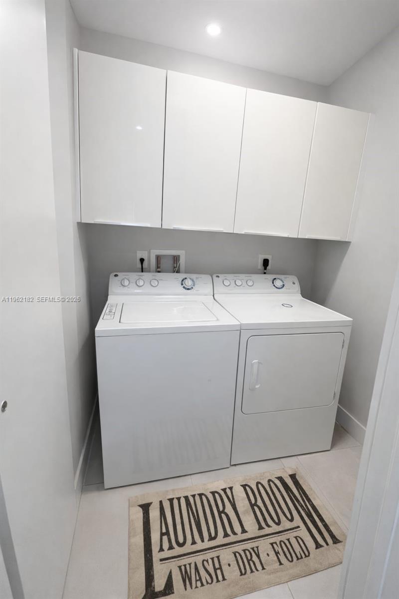 LANDMARK AT DORAL - Residential