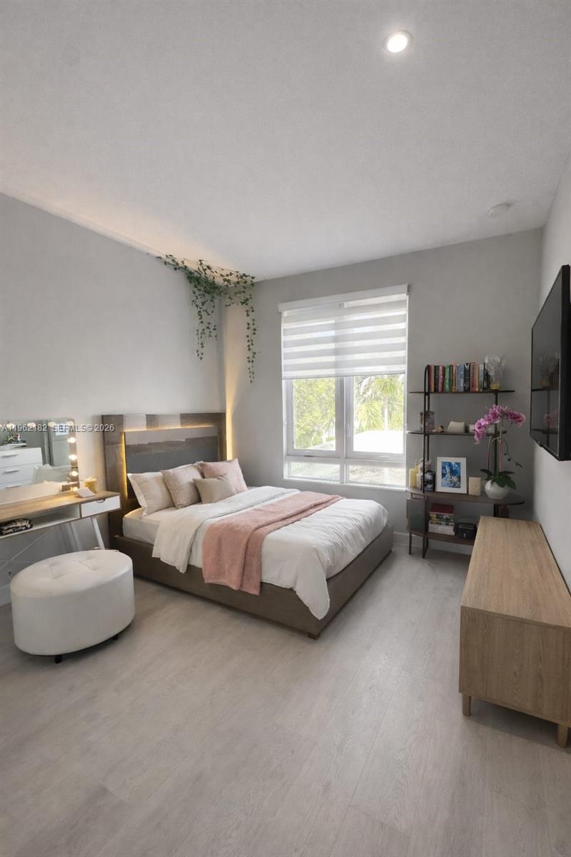 LANDMARK AT DORAL - Residential