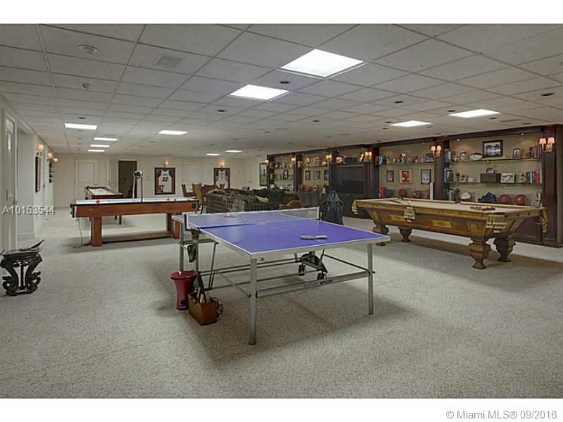 32 54 41 GABLES ESTATES N - Residential