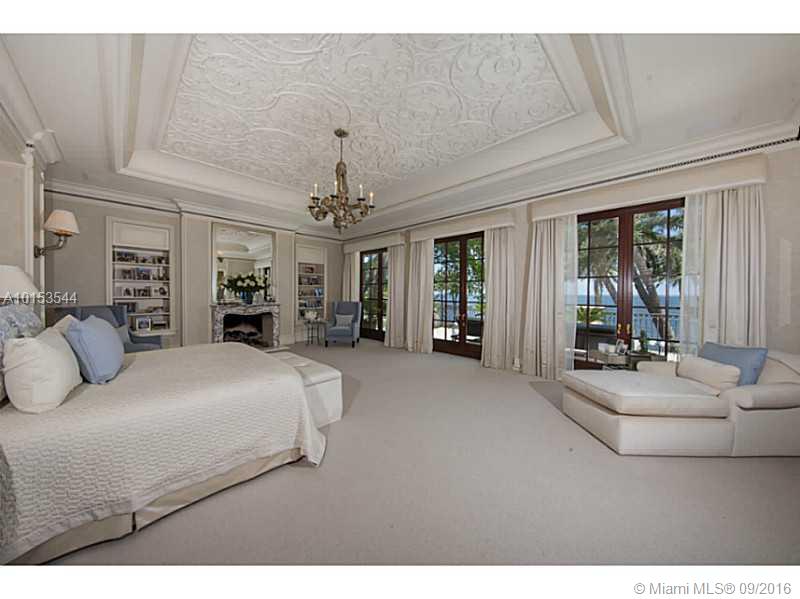 32 54 41 GABLES ESTATES N - Residential