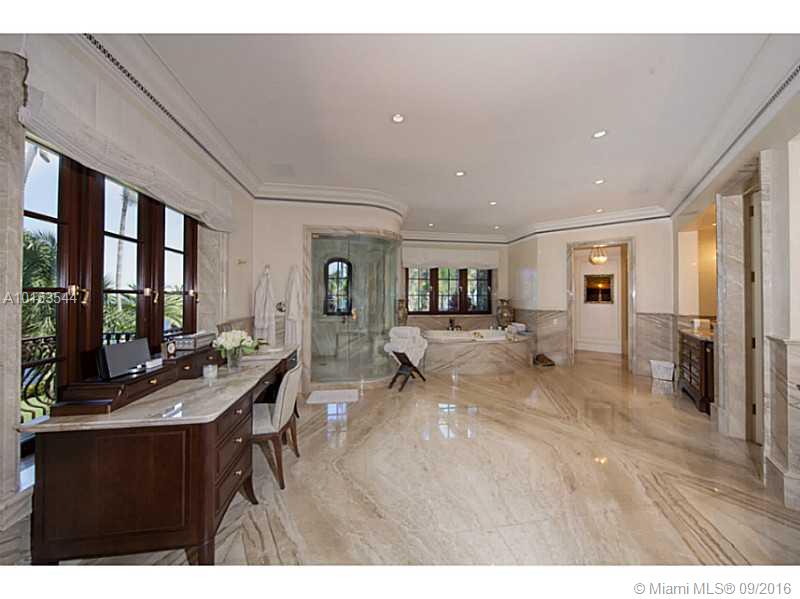 32 54 41 GABLES ESTATES N - Residential