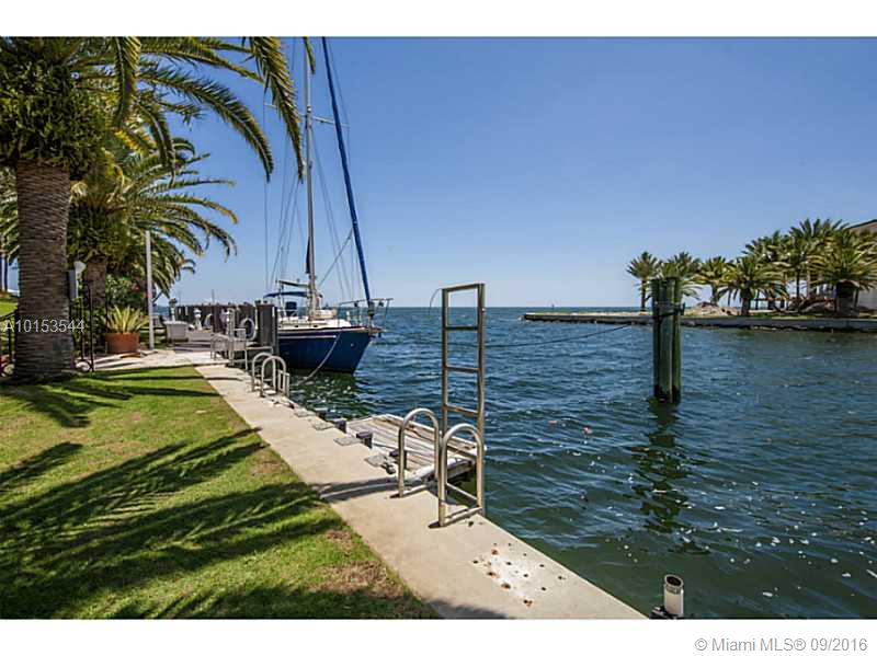 32 54 41 GABLES ESTATES N - Residential