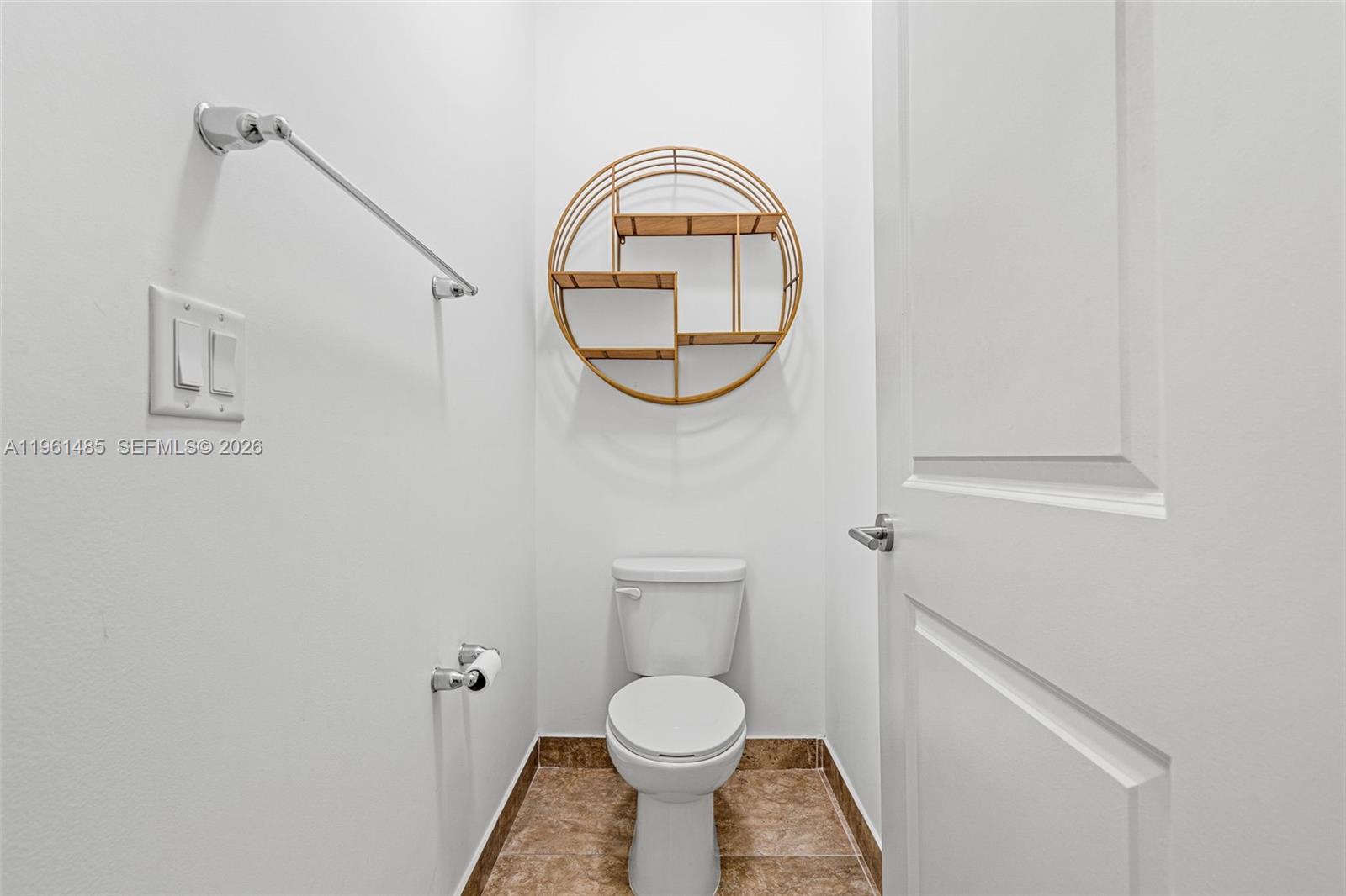 PALM RIDGE GARDENS - Residential