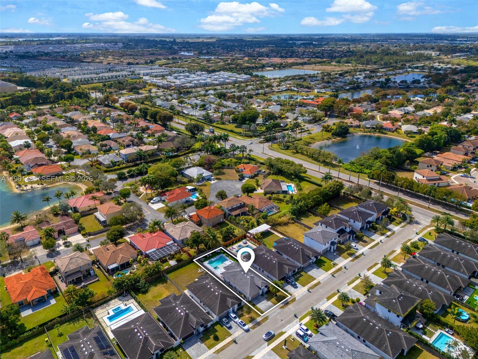 PALM RIDGE GARDENS - Residential