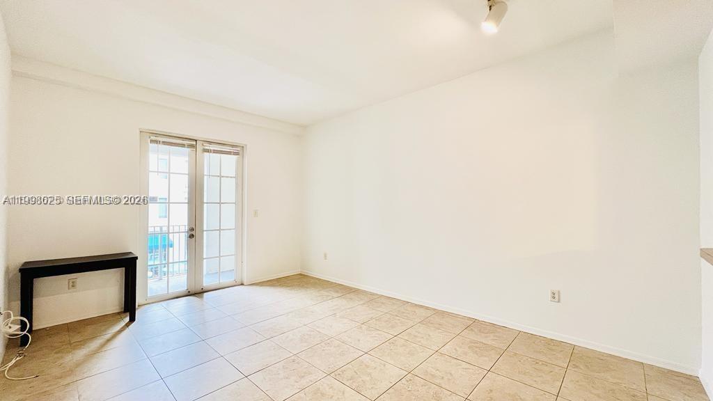 VILLAGE AT ABACOA CONDO - Residential Lease