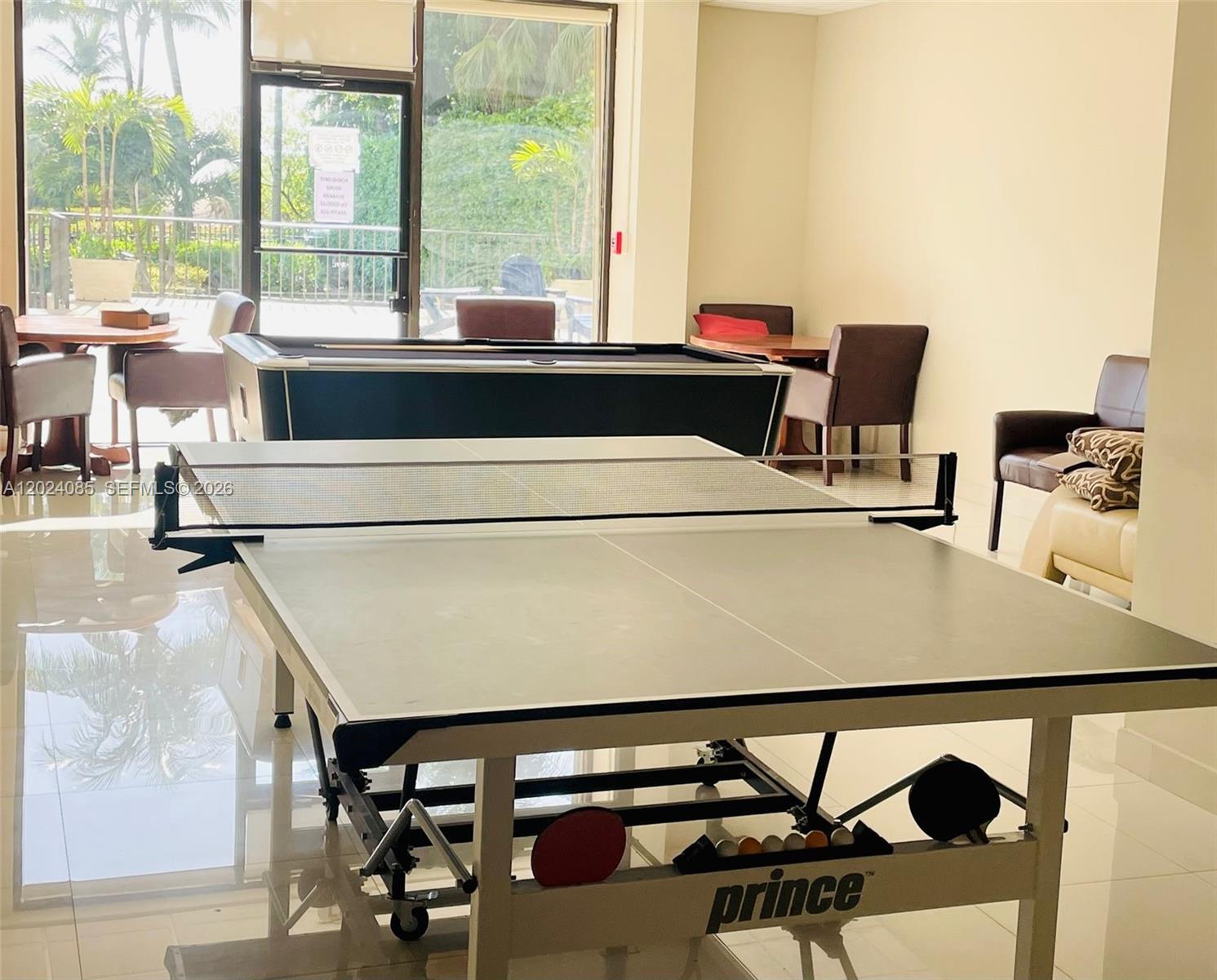 THE GEORGIAN CONDO - Residential Lease