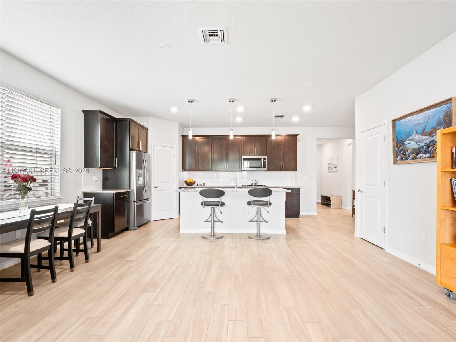 HILLCREST COUNTRY CLUB SO - Residential