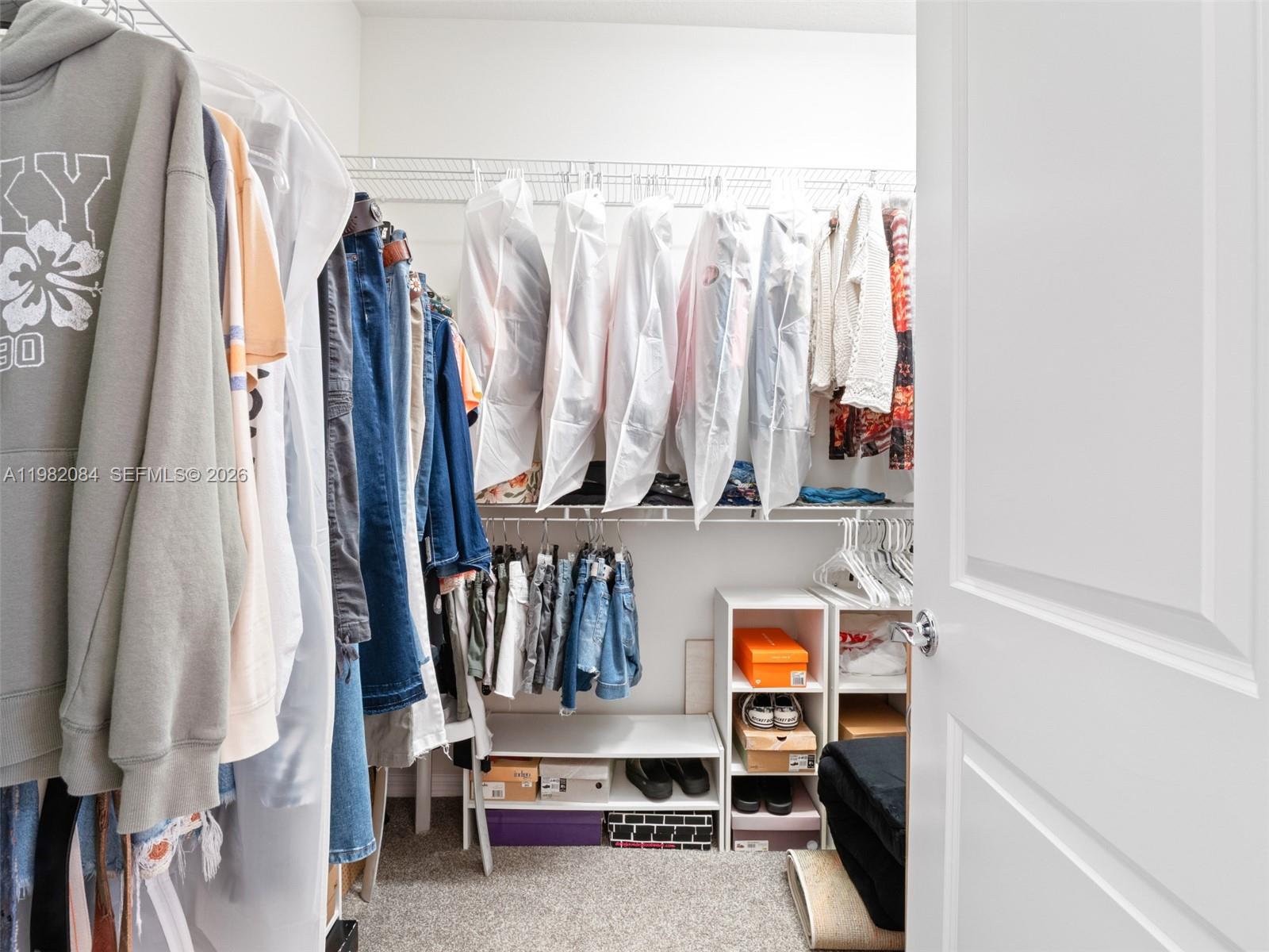 HILLCREST COUNTRY CLUB SO - Residential