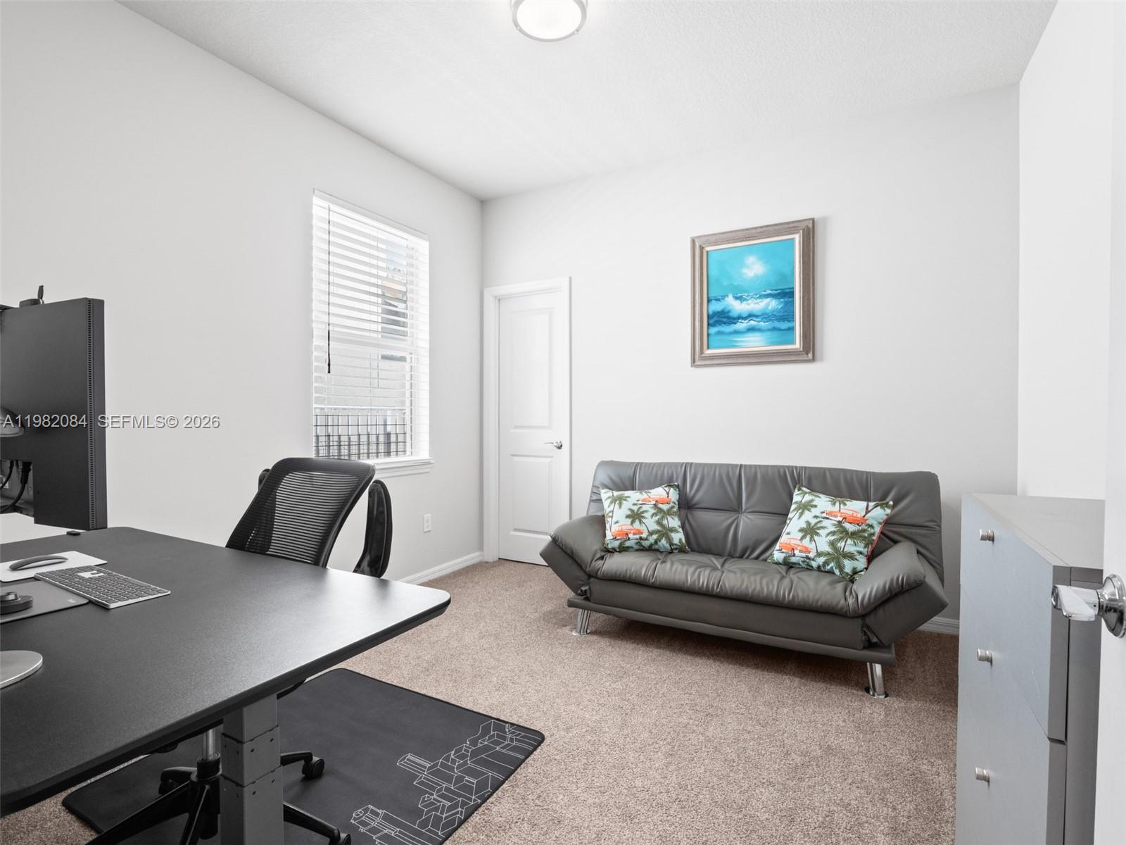 HILLCREST COUNTRY CLUB SO - Residential