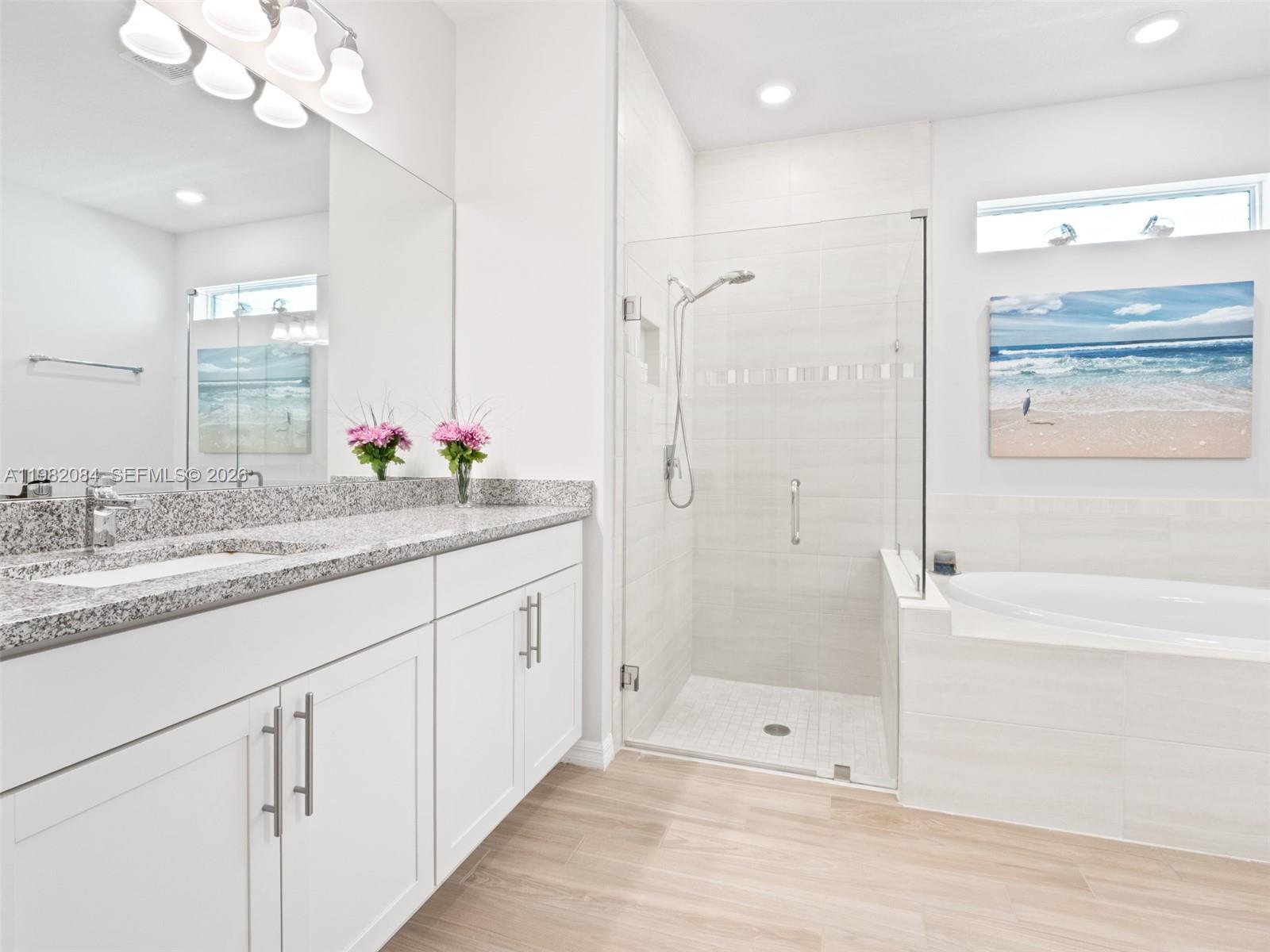 HILLCREST COUNTRY CLUB SO - Residential