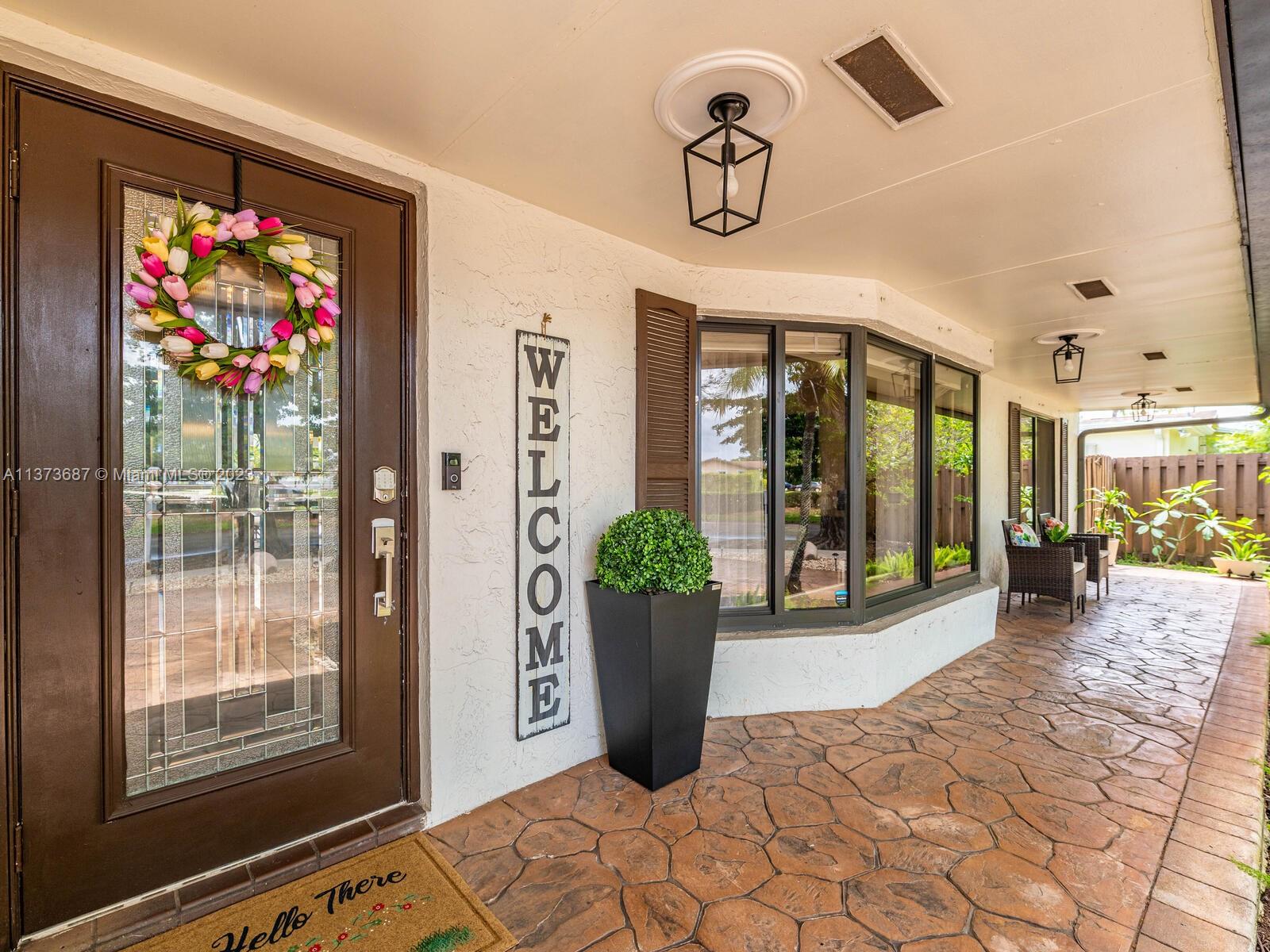 PEMBROKE LAKES SEC 6 - Residential