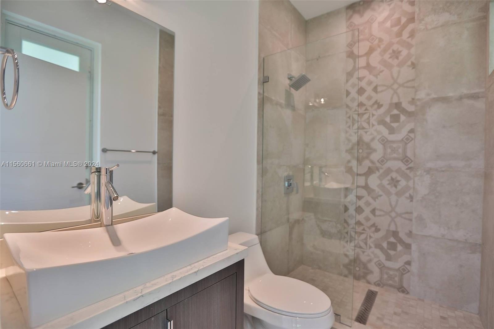 VIRGINIA VILLAS - Residential Lease