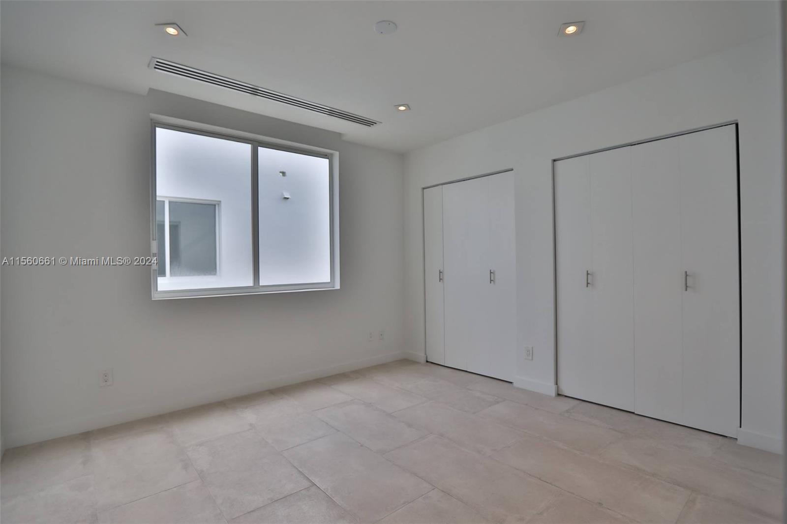 VIRGINIA VILLAS - Residential Lease