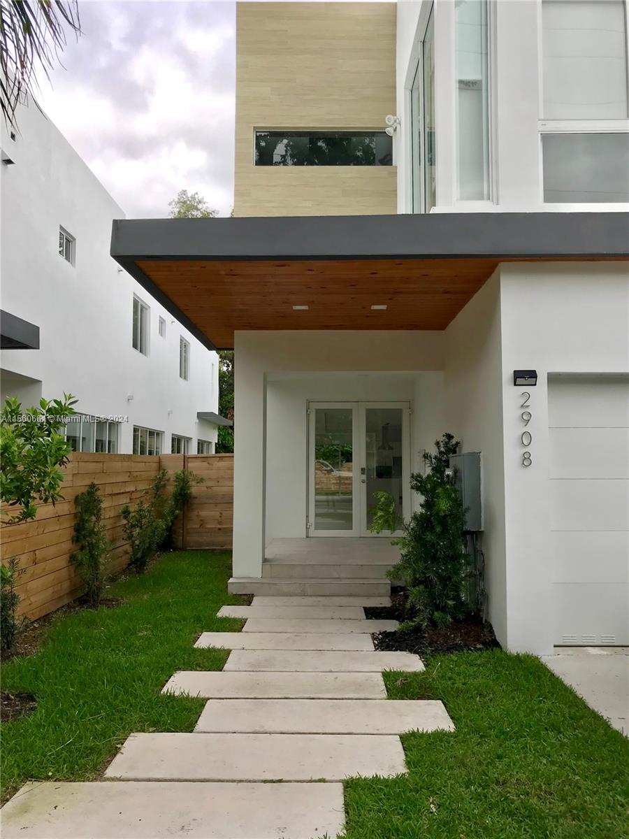 VIRGINIA VILLAS - Residential Lease