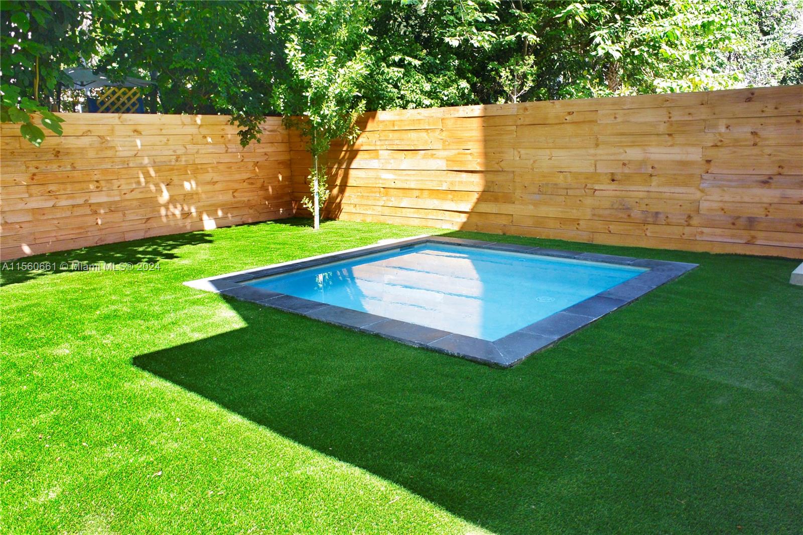 VIRGINIA VILLAS - Residential Lease