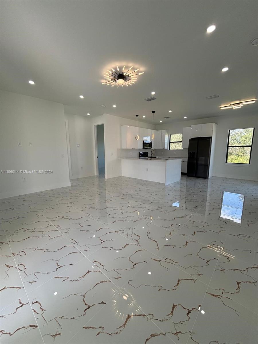 LEHIG ACRES - Residential