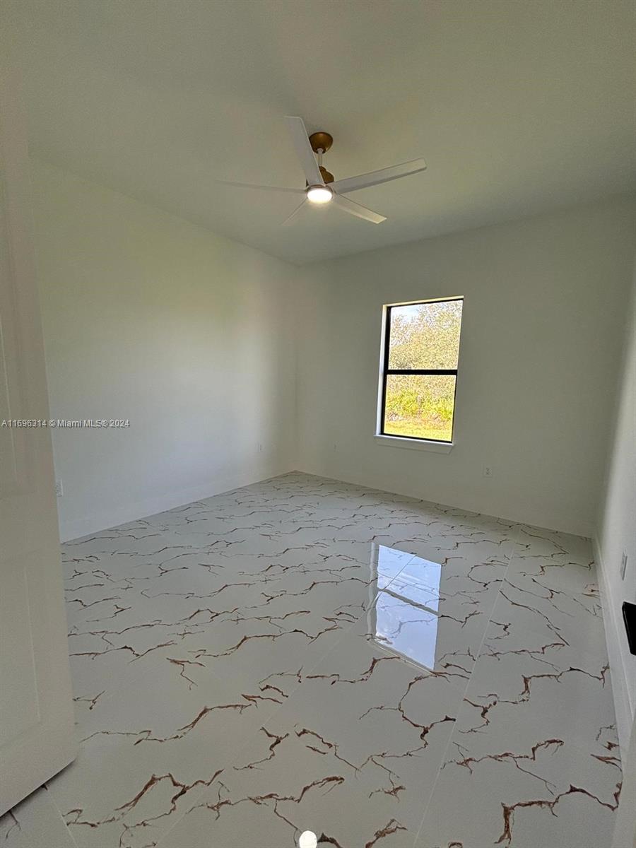 LEHIG ACRES - Residential