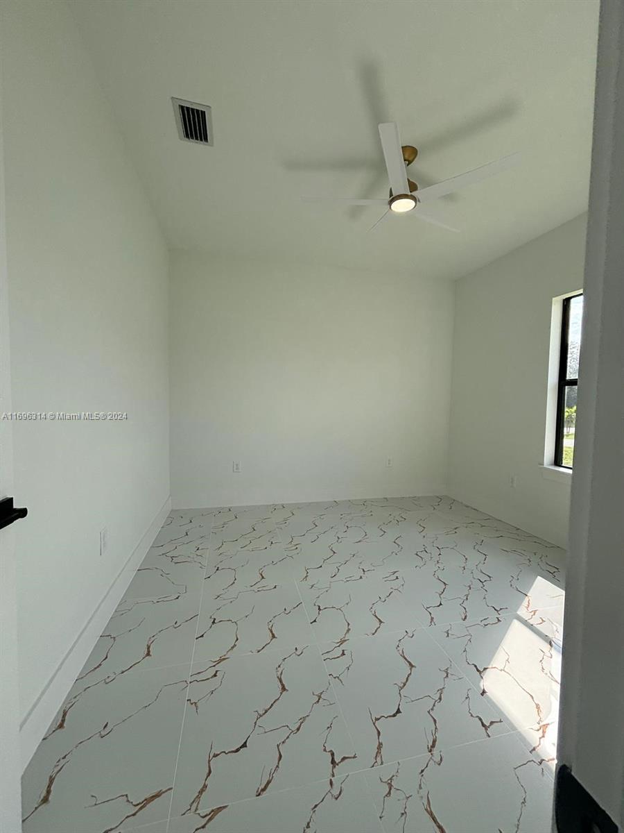 LEHIG ACRES - Residential