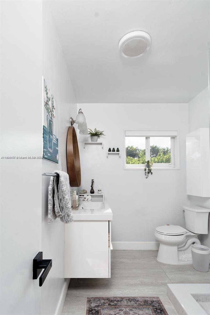 MIAMI SHORES SEC 8 REV - Residential Lease