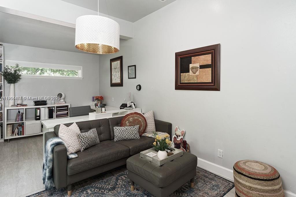 MIAMI SHORES SEC 8 REV - Residential Lease