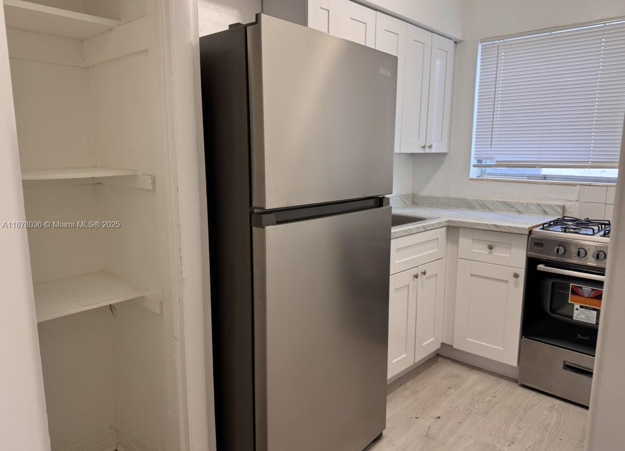 Amazing Studio in a Beautiful Garden Community!
Perfectly Located Between Two Beachfront Parks – Just steps to South Beach and Lincoln Road.
Only 1st Month + 1 Month Security Deposit (with Good Credit and Verifiable Income)
Fast Approval –
Tenants Cover Electricity & Gas
Enjoy the Best of Miami Beach Living with Convenience and Style!
Easy to Show!!!