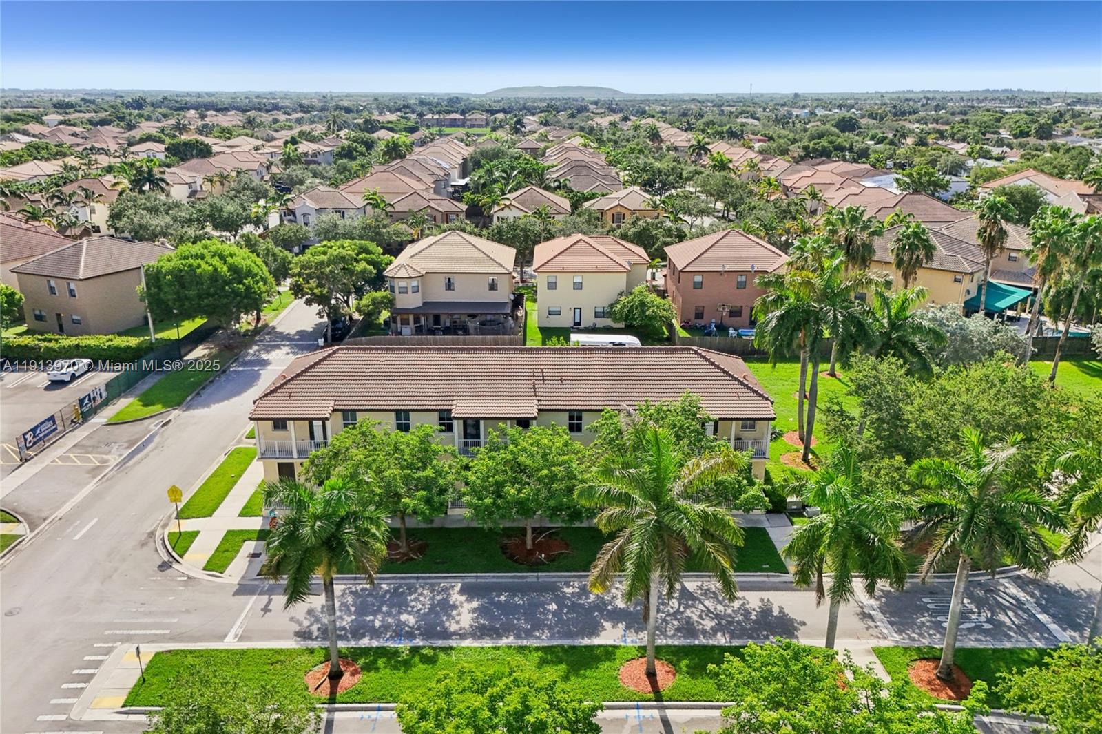 SUMMERVILLE SUB - Residential Lease