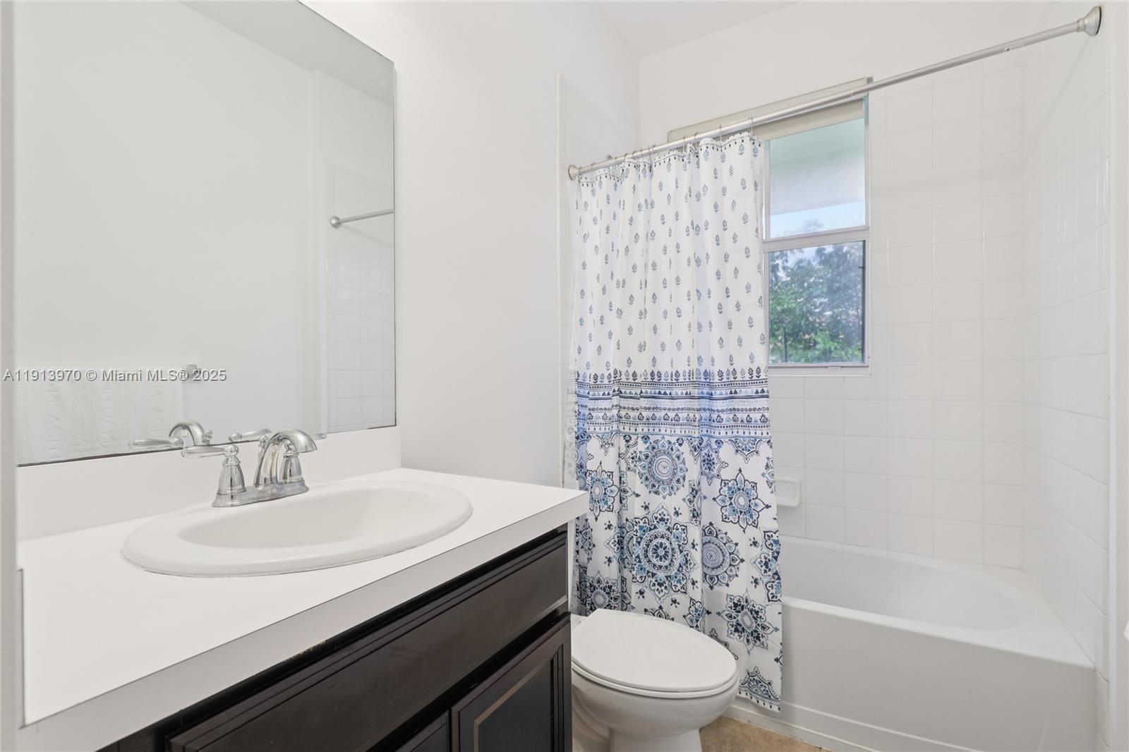 SUMMERVILLE SUB - Residential Lease