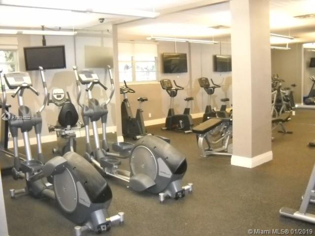 TIDES ON HOLLYWOOD BEACH - Residential Lease