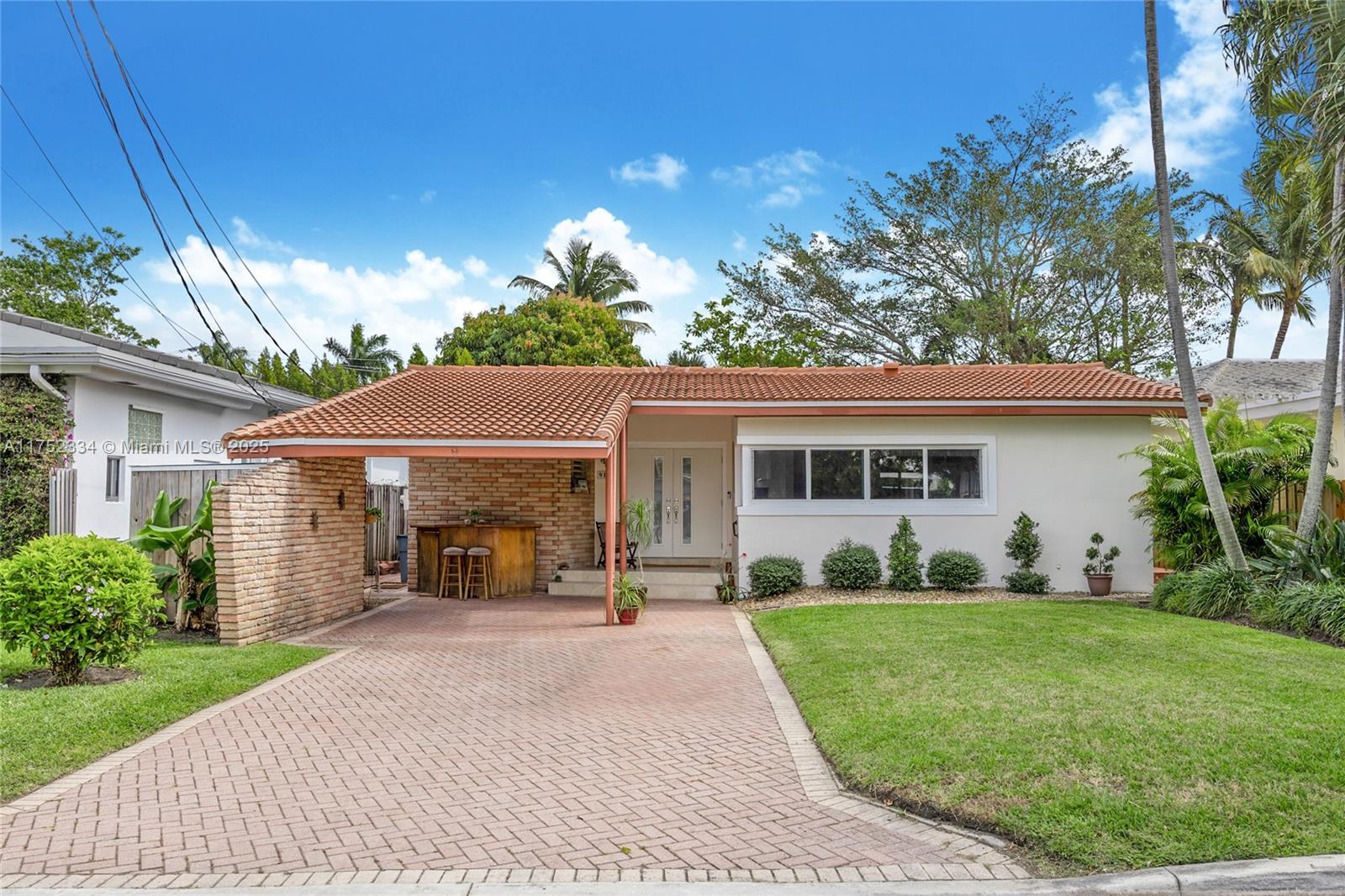 9165 Garland Ave