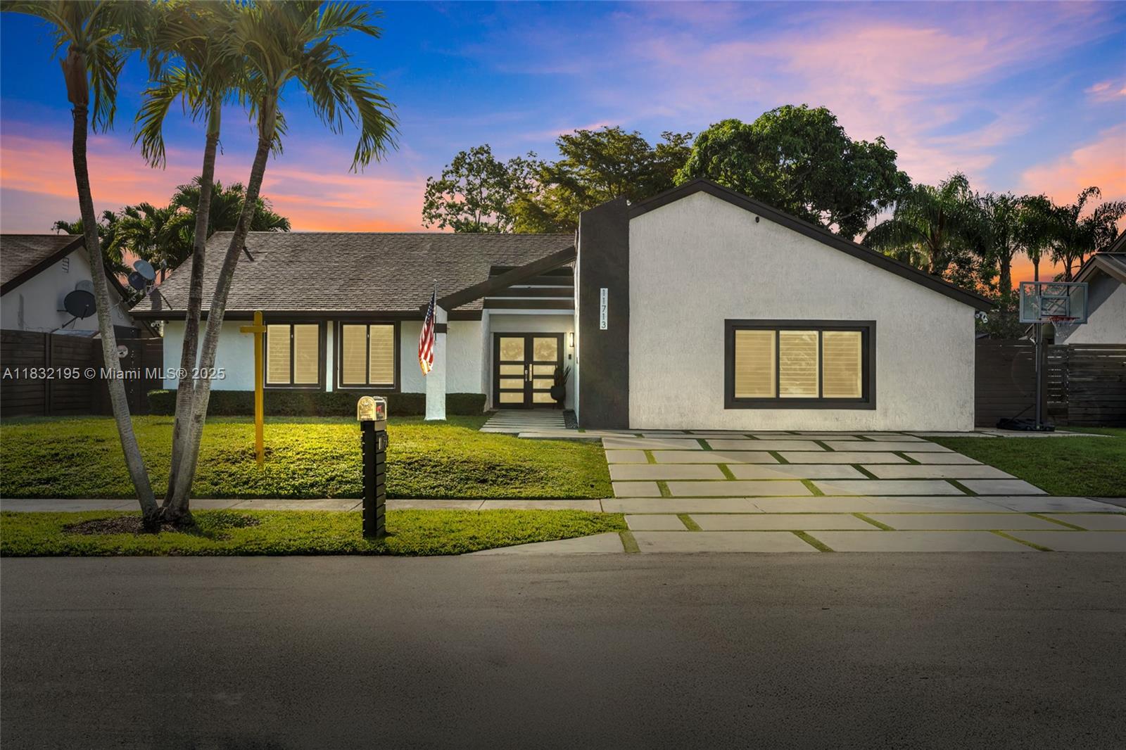 11713 SW 129th Place