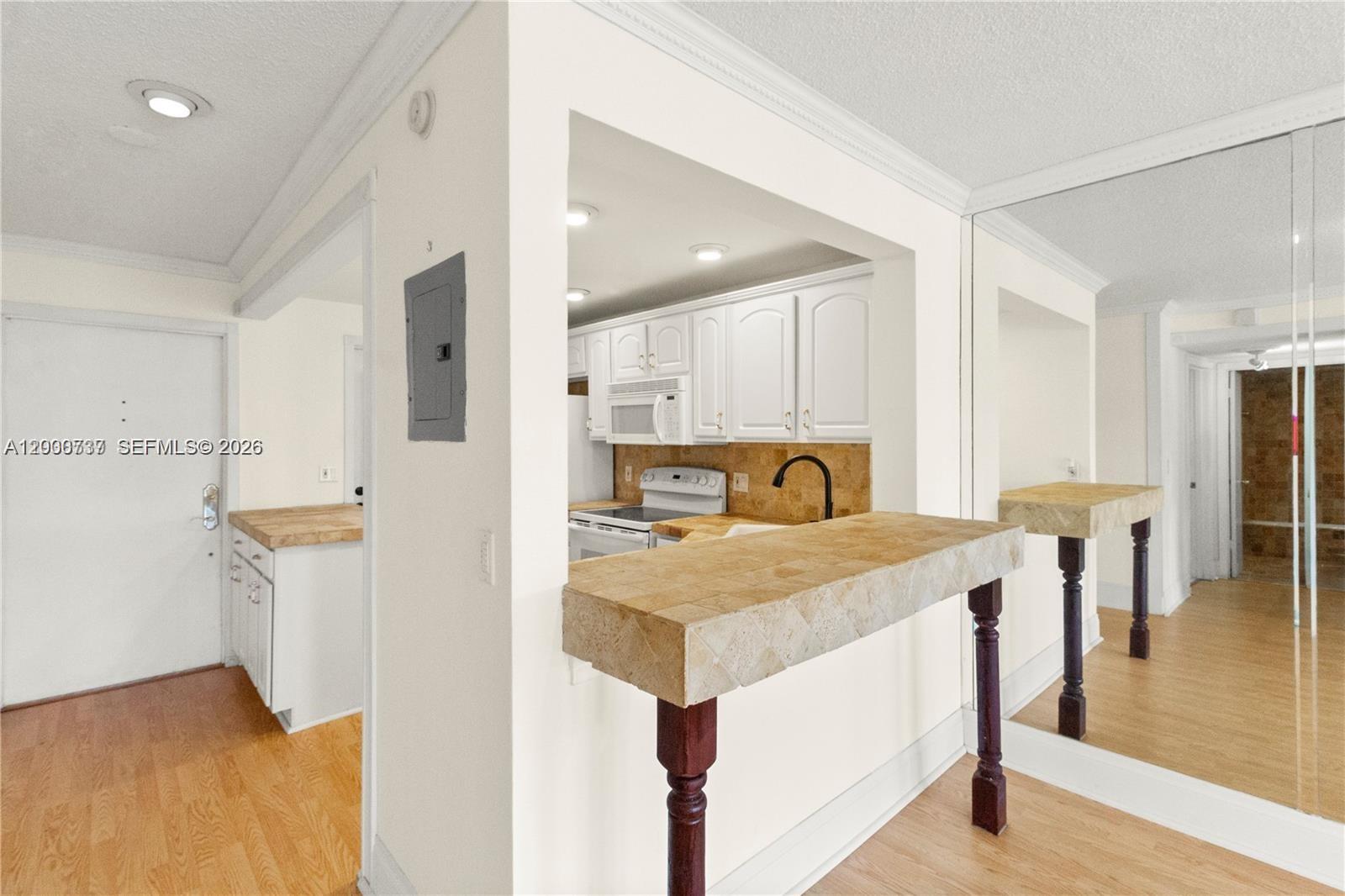 ISLE OF PARADISE CO-OP F - Residential Lease