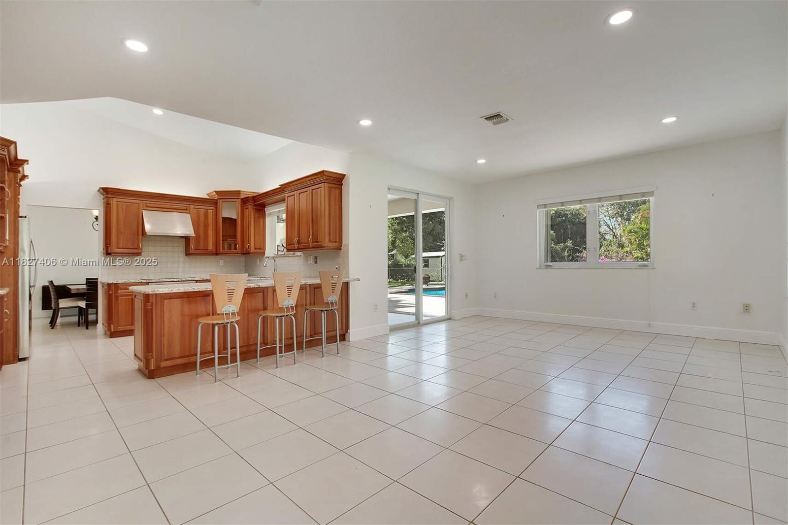 UNPLATTED - Residential Lease