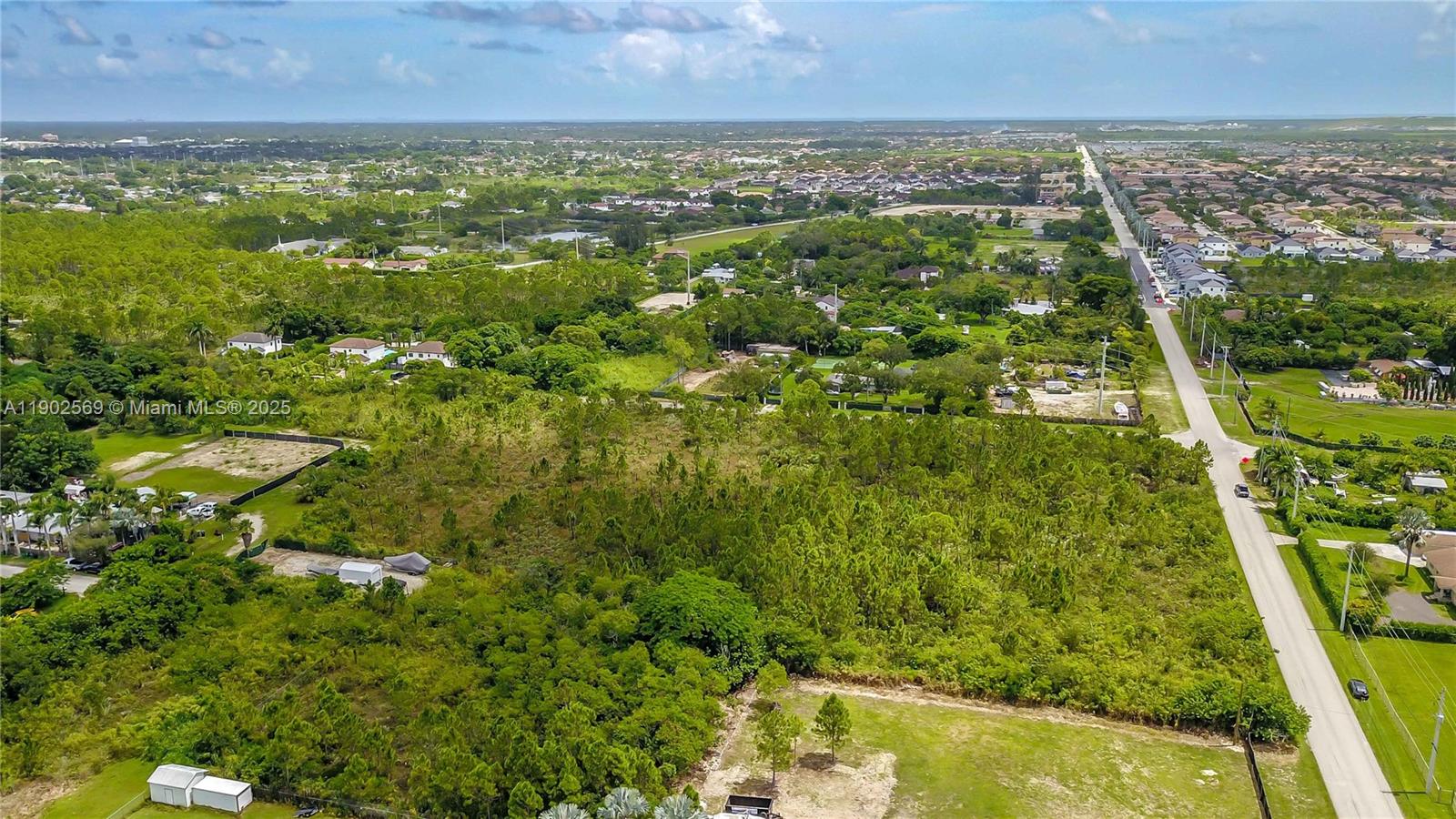 SILVER PALM PARK - Land