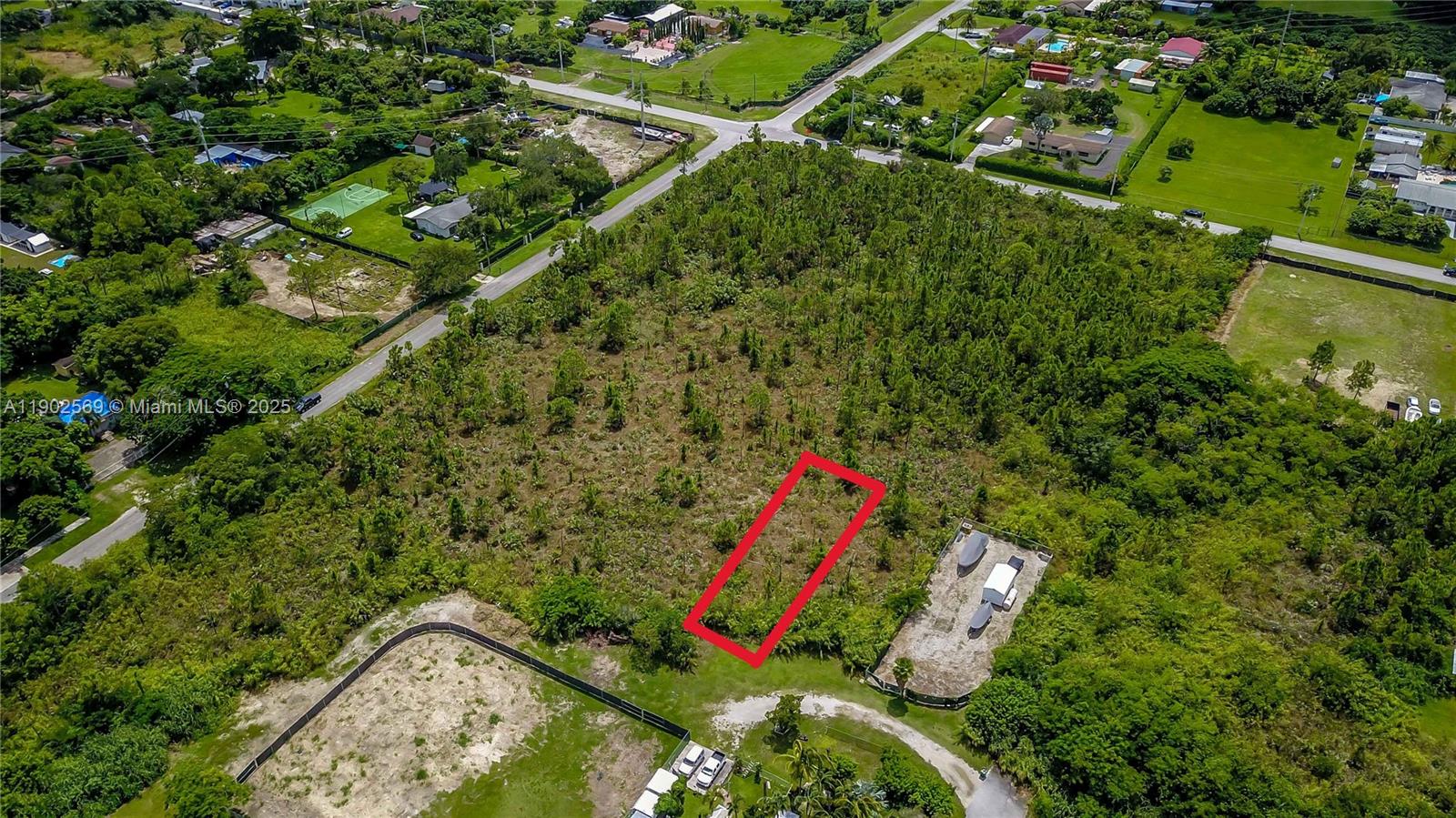 SILVER PALM PARK - Land