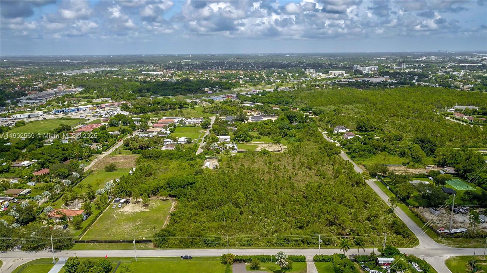 SILVER PALM PARK - Land