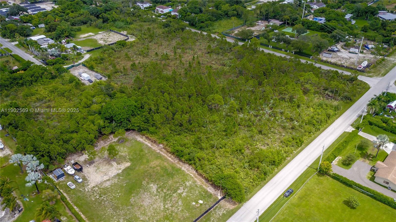 SILVER PALM PARK - Land