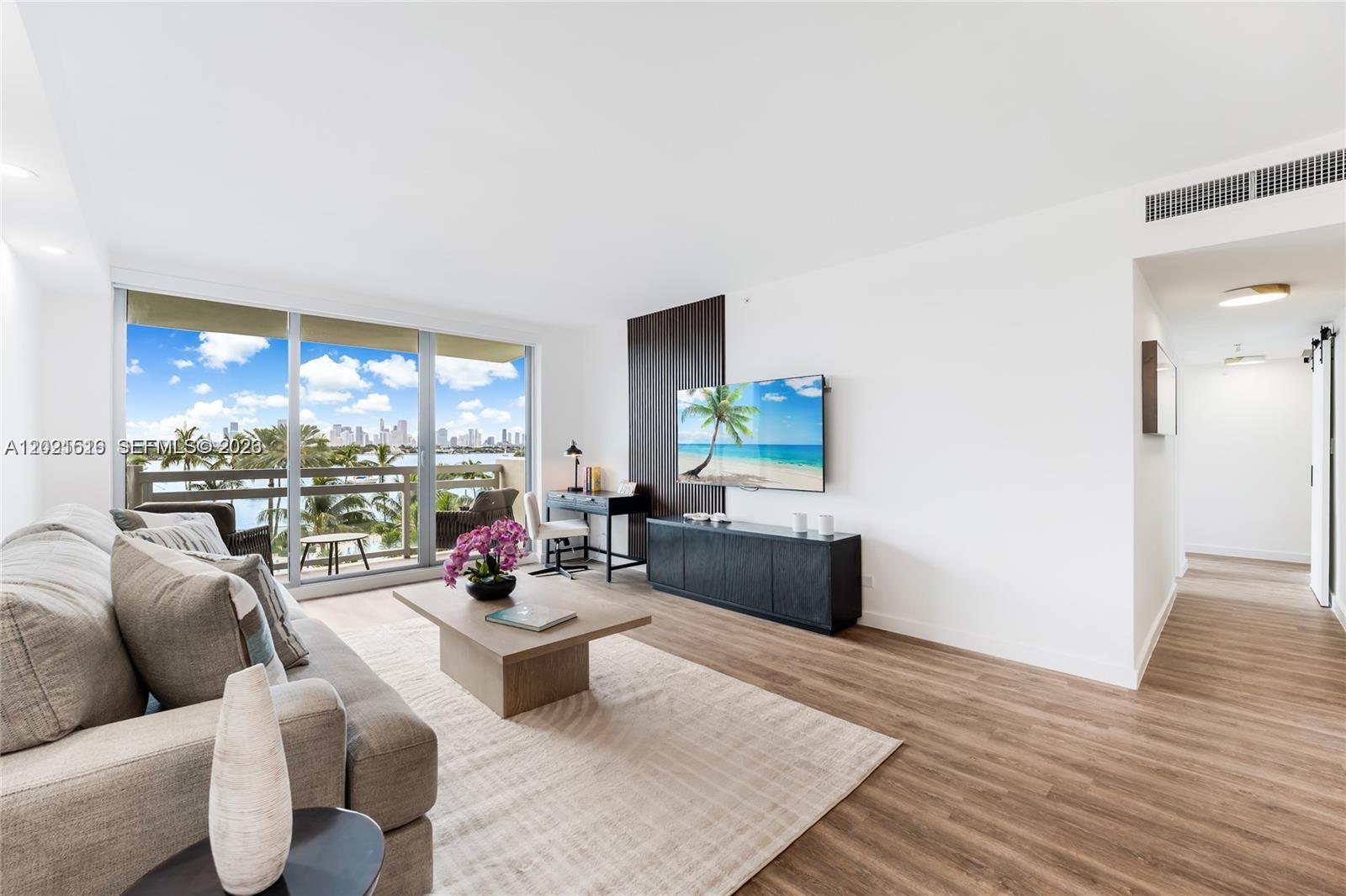 1500 Bay Rd 416S