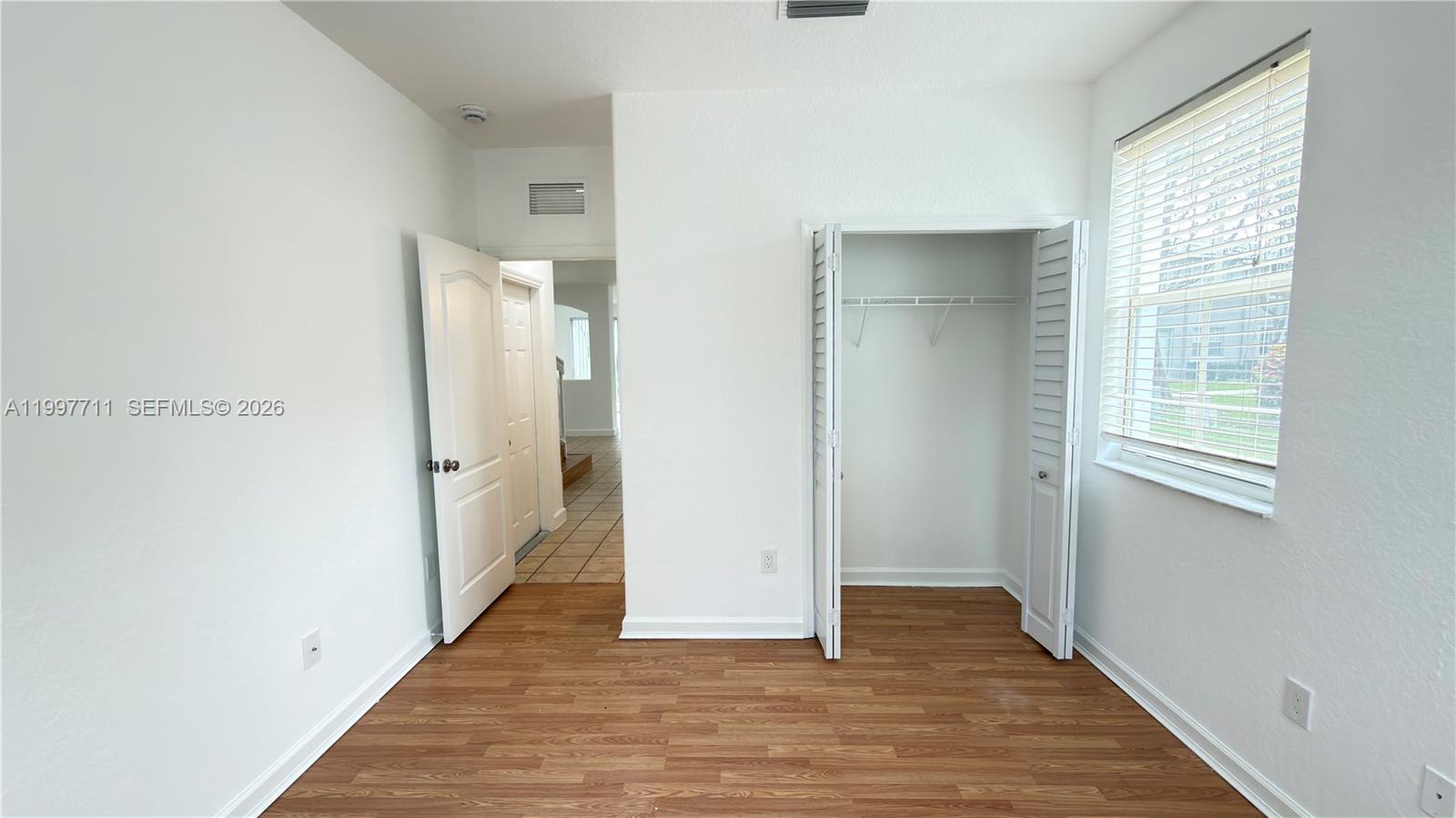 SHOMA VILLAS III AT ROYAL - Residential